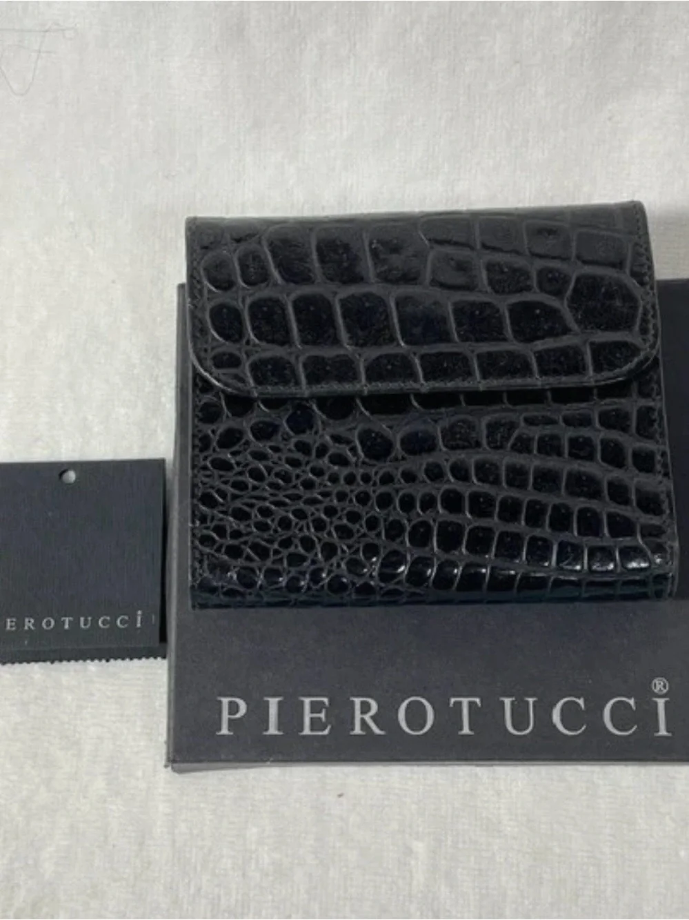 Italian brand and craftsmanship- Black Croc-Embossed Leather Bifold Wallet